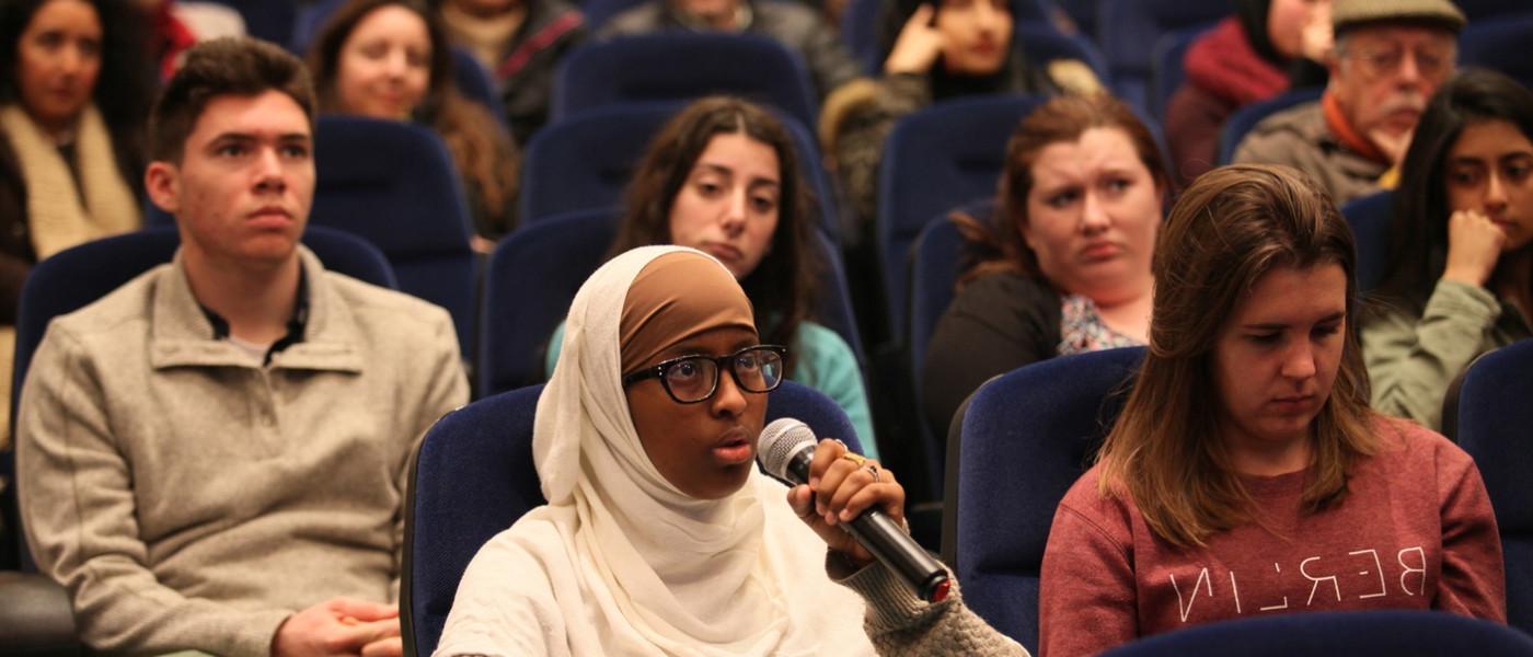 Student asks question at Tangier Global Forum lecture